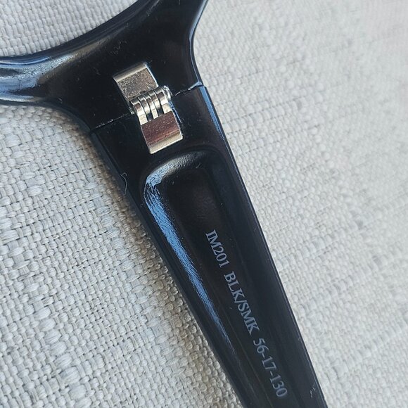 Isaac Mizrahi Ladies Sunglasses Frame Black IM201 BLKSMK  Eyeglasses 56[]17 130 - Picture 11 of 15